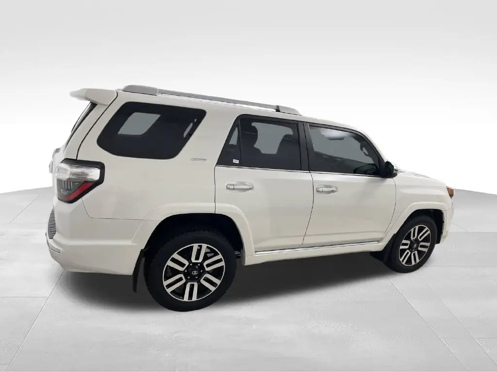 2018 Toyota 4Runner - $25,880