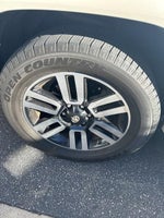 2015 4Runner Thumbnail 17