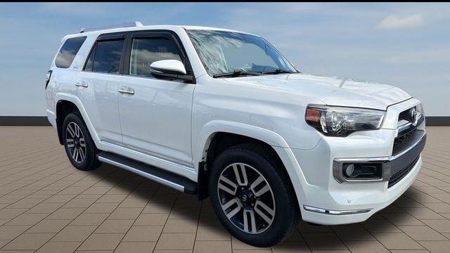 2018 Toyota 4Runner SR5