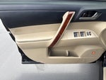 2012 Highlander Hybrid Thumbnail 15