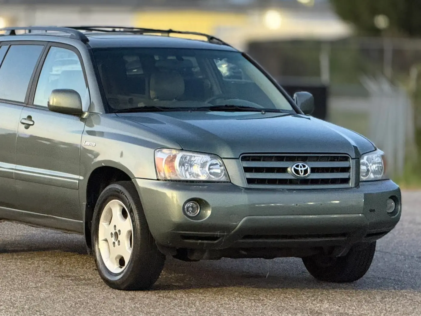 2005 Toyota Highlander - $4,950