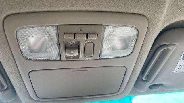 2004 Toyota Highlander Base