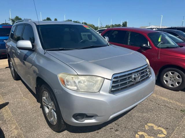 2008 Toyota Highlander - $4,680