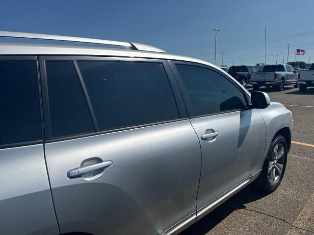 2008 Toyota Highlander - $4,680