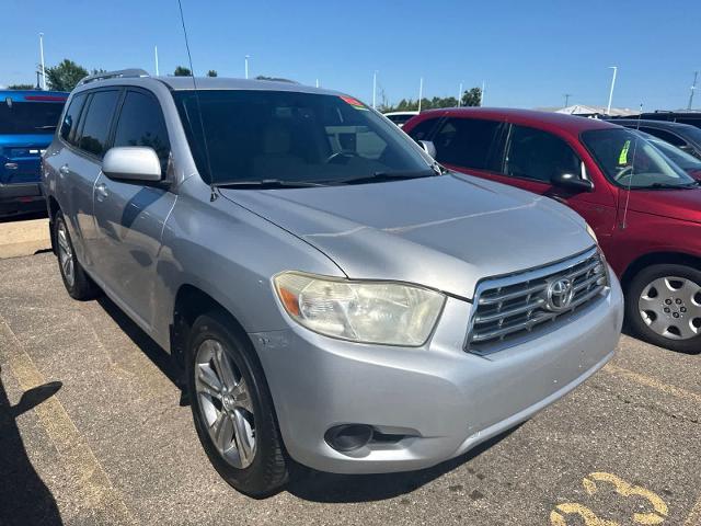 2008 Toyota Highlander - $4,680