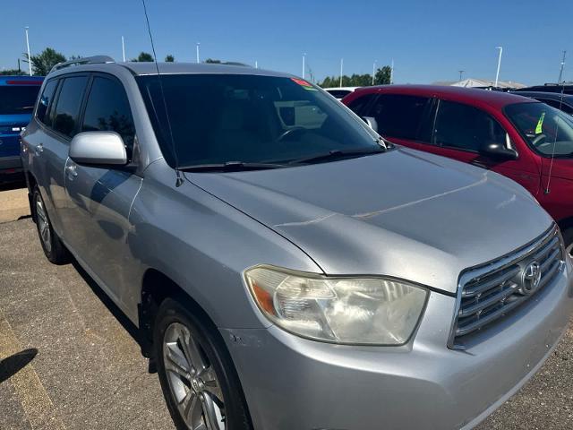 2008 Toyota Highlander - $4,680