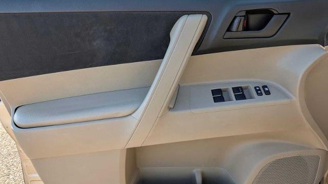 2008 Toyota Highlander Base