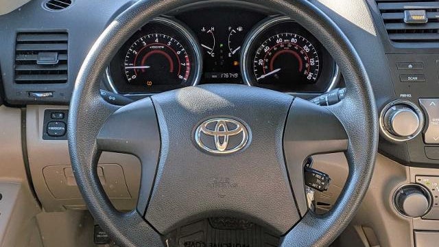 2008 Toyota Highlander Base