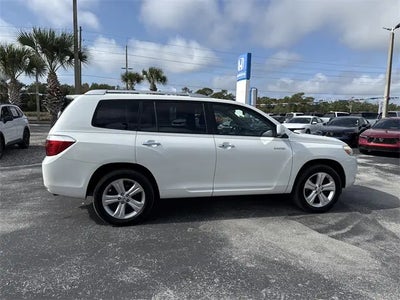 Photo of a 2009 Toyota Highlander AWD Limited 4DR SUV for sale