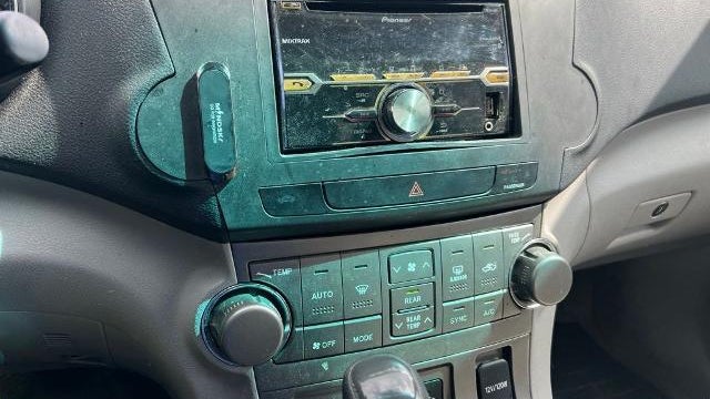 2008 Toyota Highlander Sport