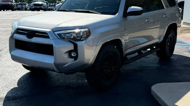 2024 Toyota 4Runner SR5