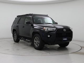 2022 Toyota 4Runner with Midnight Black Metallic Exterior