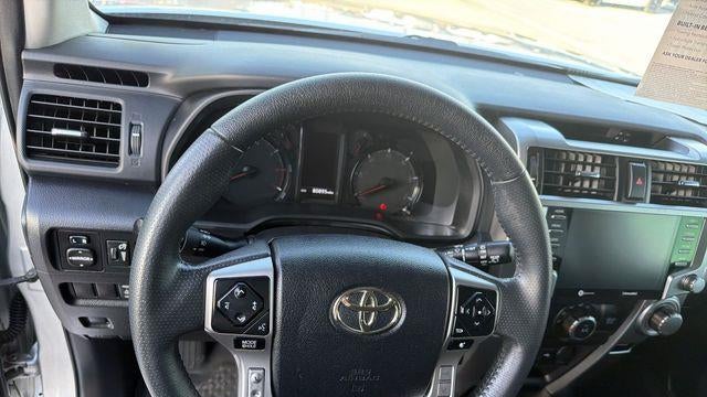 2022 Toyota 4Runner SR5