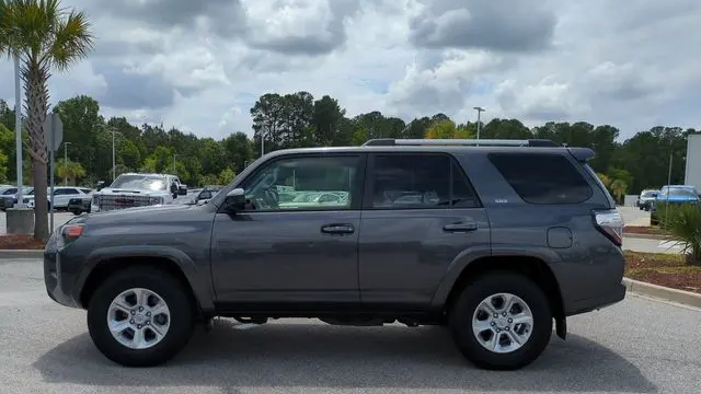 2023 Toyota 4Runner SR5