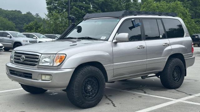 2004 Toyota Land Cruiser Base