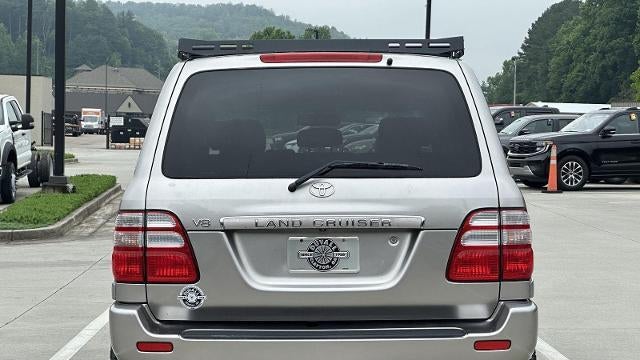 2004 Toyota Land Cruiser Base