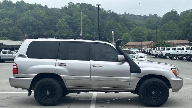 2004 Toyota Land Cruiser Base