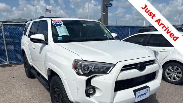 2022 Toyota 4Runner SR5