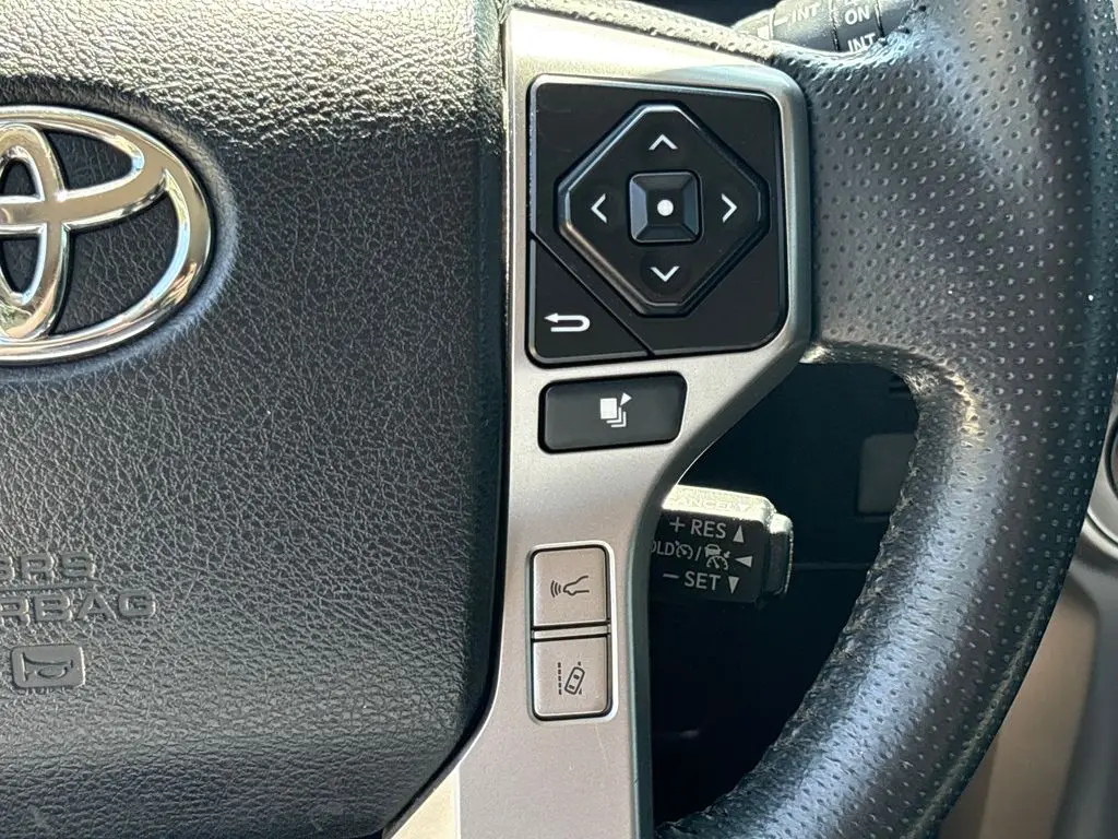 2021 Toyota 4Runner - $32,200