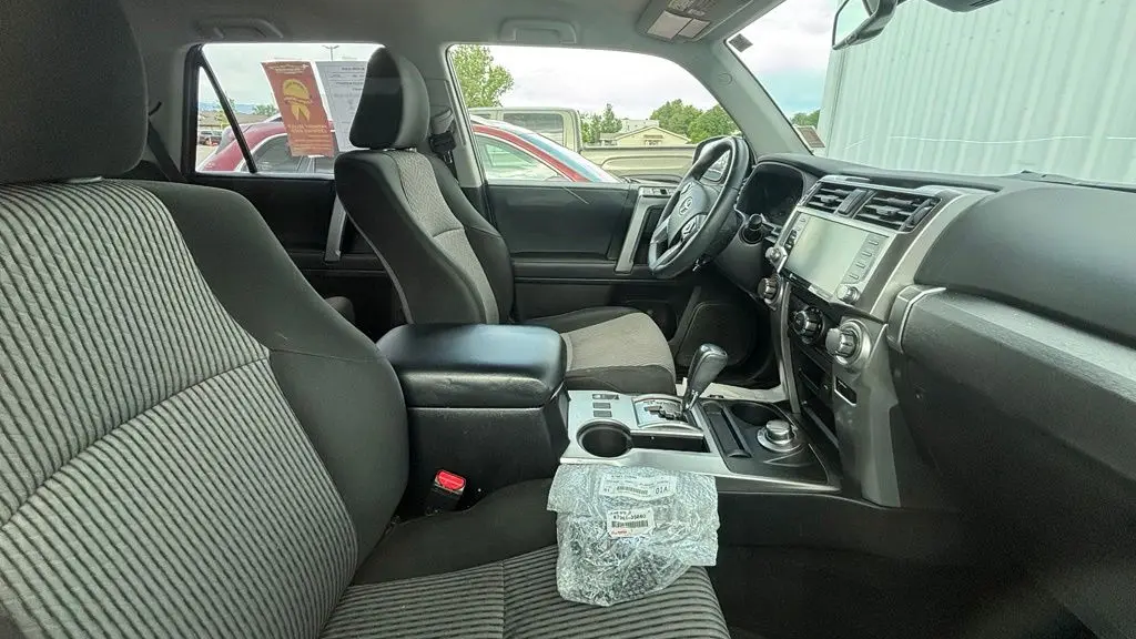 2021 Toyota 4Runner SR5