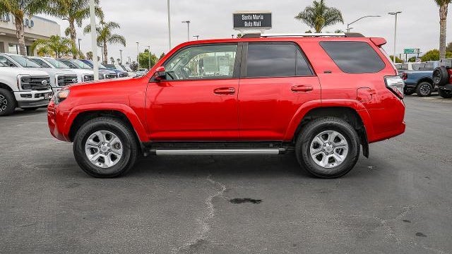 2023 Toyota 4Runner SR5