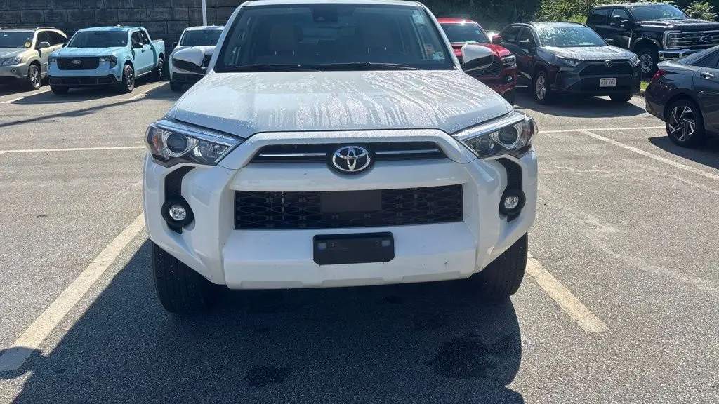 2023 Toyota 4Runner SR5