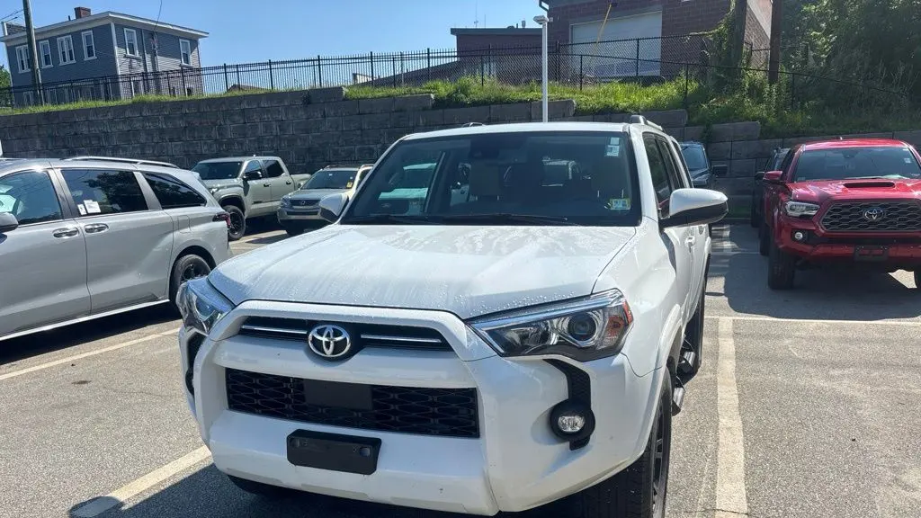 2023 Toyota 4Runner SR5