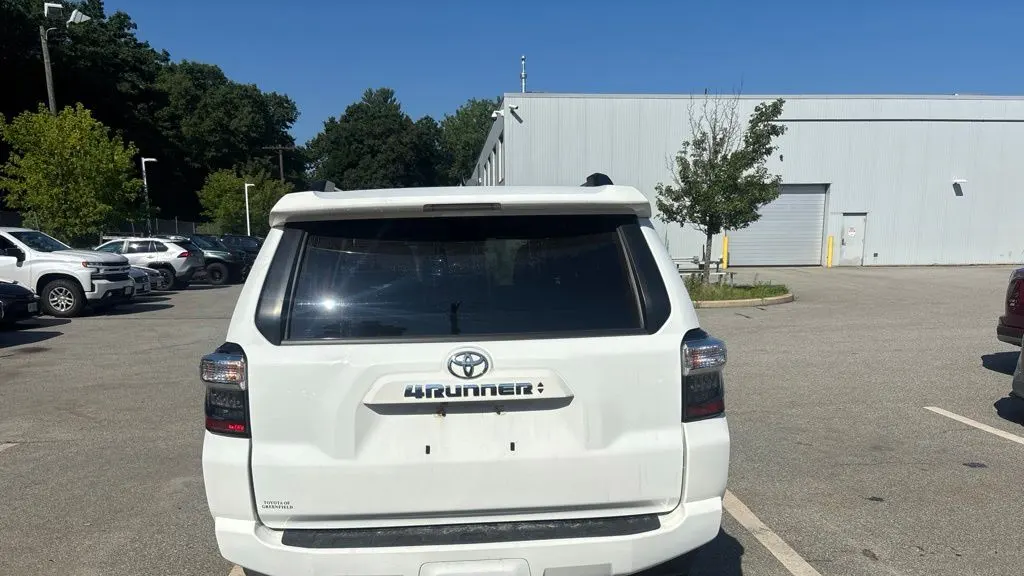 2023 Toyota 4Runner SR5