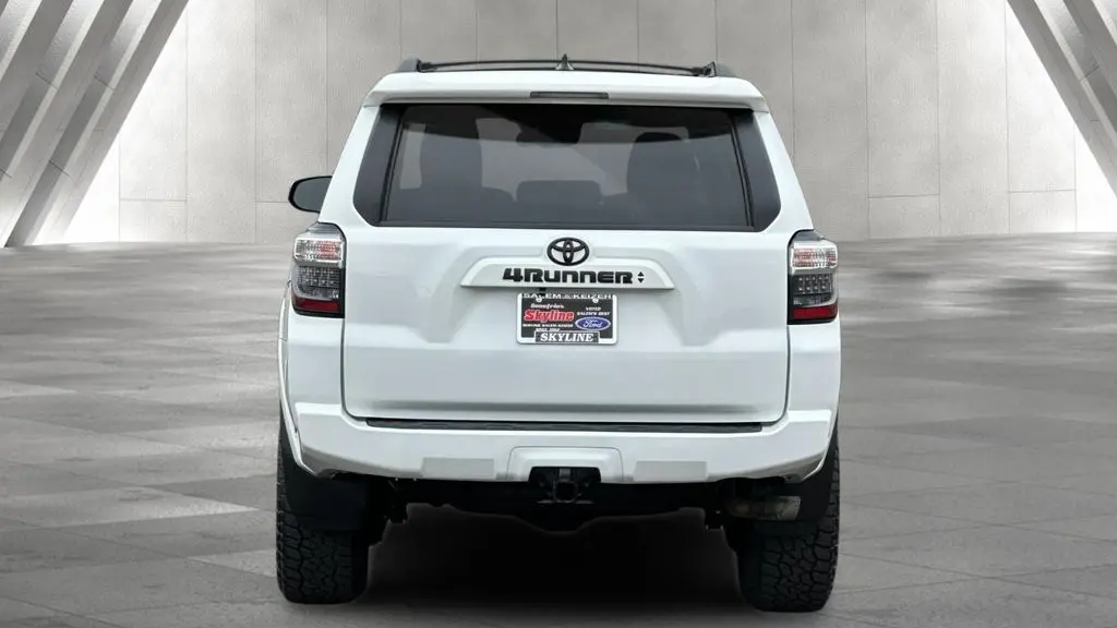 2021 Toyota 4Runner SR5