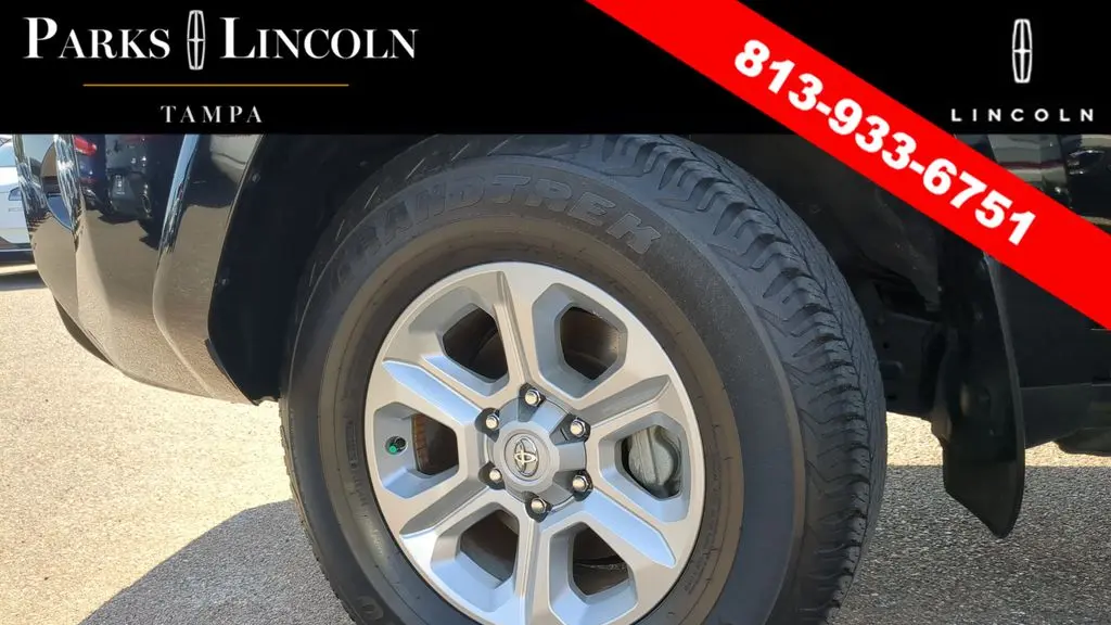 2024 Toyota 4Runner SR5