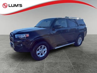 2022 Toyota 4Runner with Midnight Black Metallic Exterior