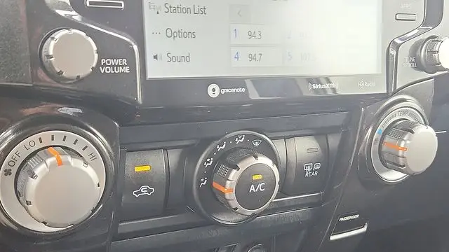 2024 Toyota 4Runner TRD Off-Road