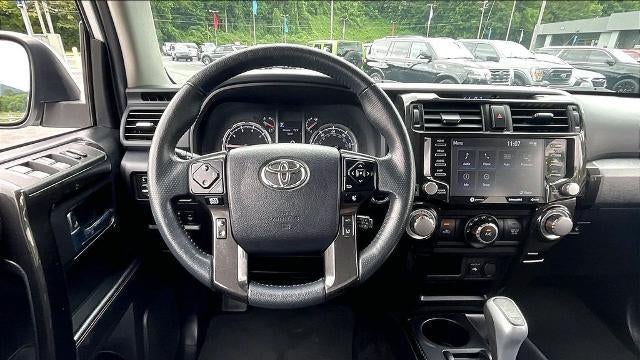 2022 Toyota 4Runner TRD Off-Road