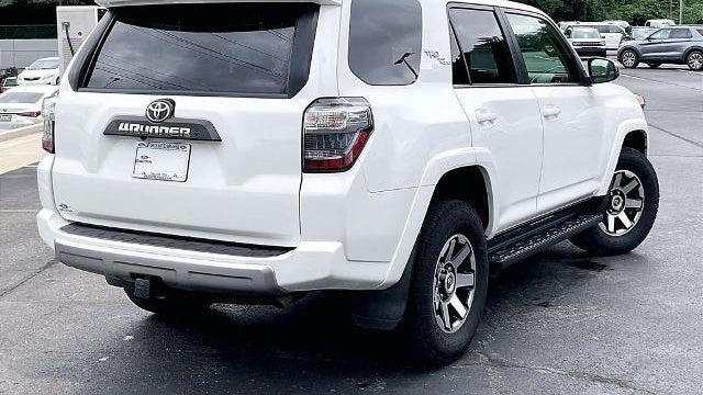 2022 Toyota 4Runner TRD Off-Road