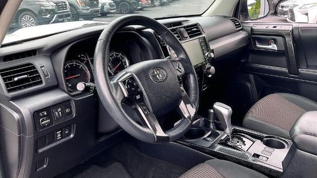 2022 Toyota 4Runner TRD Off-Road