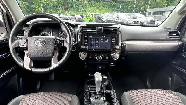 2022 Toyota 4Runner TRD Off-Road