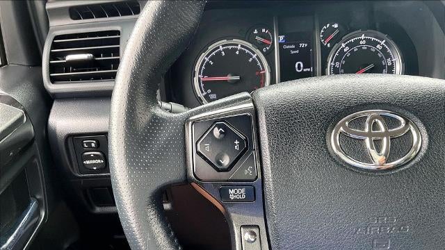 2022 Toyota 4Runner TRD Off-Road