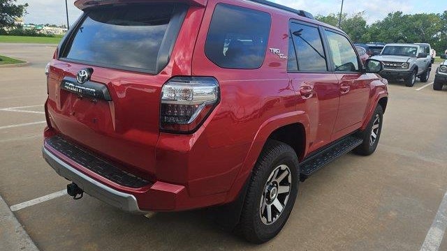 2024 Toyota 4Runner TRD Off-Road
