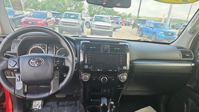 2024 Toyota 4Runner TRD Off-Road