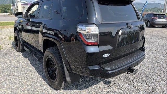 2022 Toyota 4Runner TRD Off-Road Premium