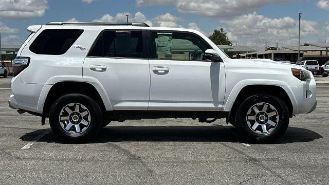 2022 Toyota 4Runner TRD Off-Road Premium