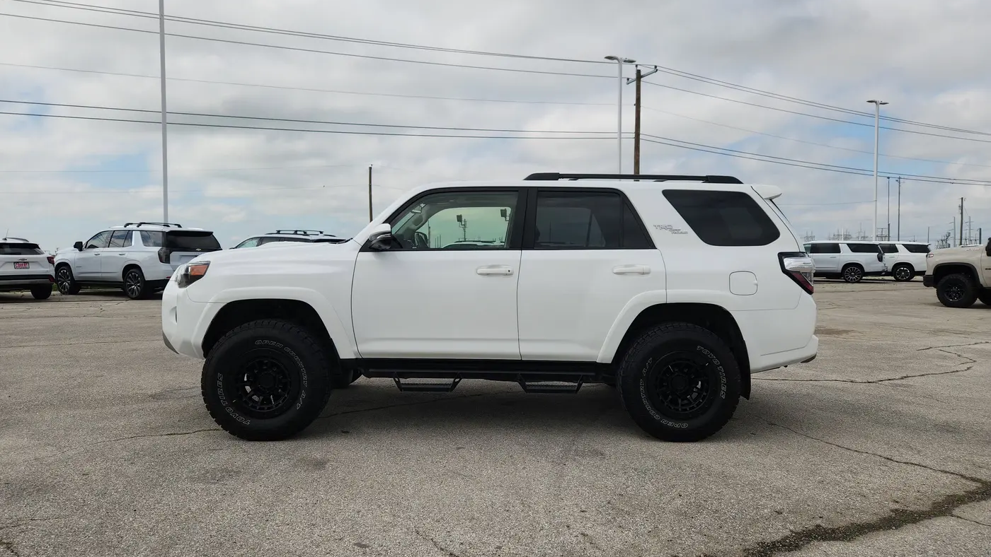 2024 Toyota 4Runner TRD Off-Road Premium
