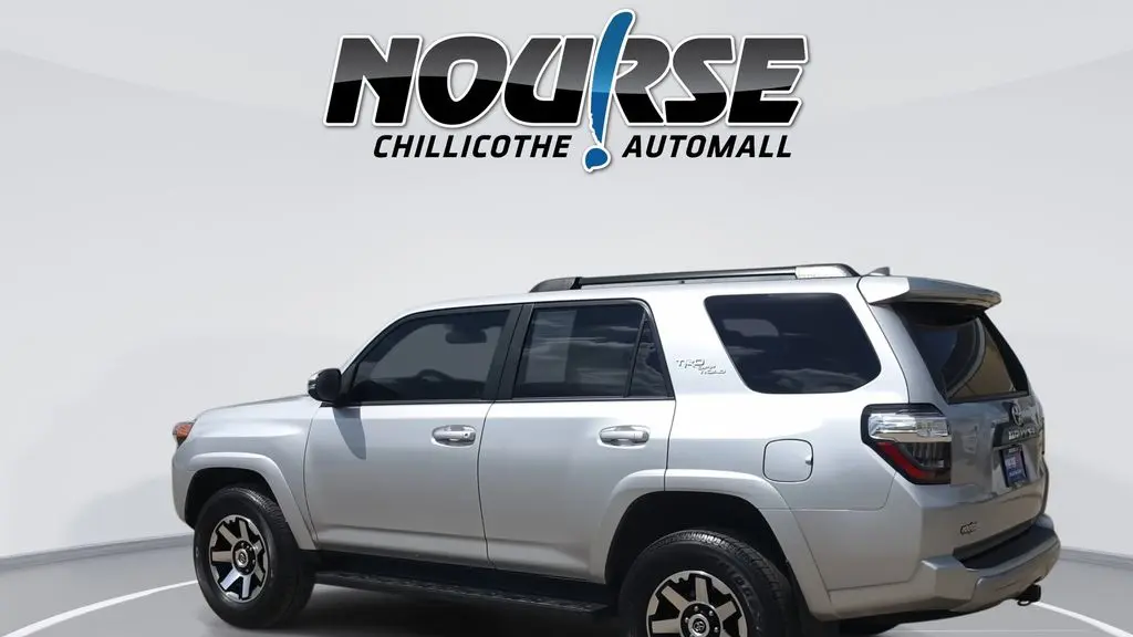 2024 Toyota 4Runner TRD Off-Road