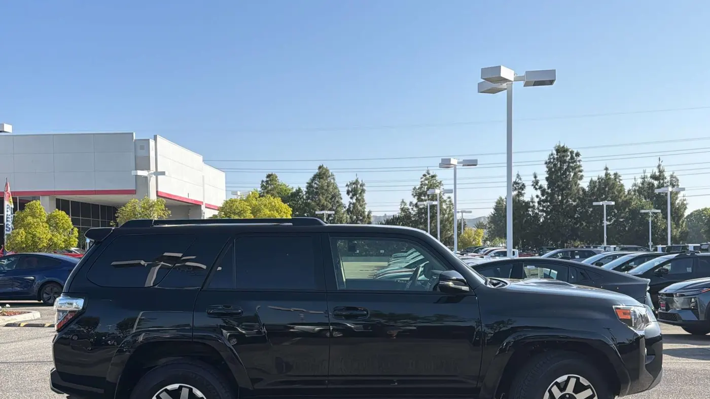 2024 Toyota 4Runner TRD Off-Road