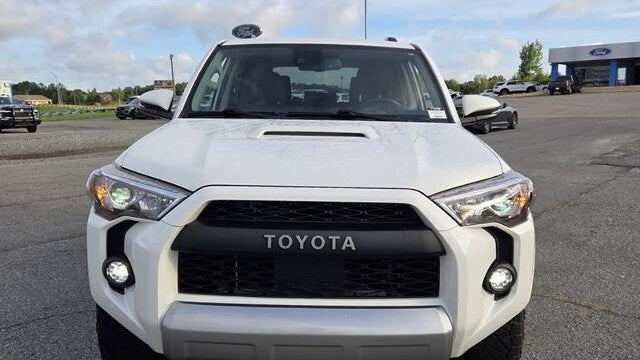 2024 Toyota 4Runner TRD Off-Road Premium