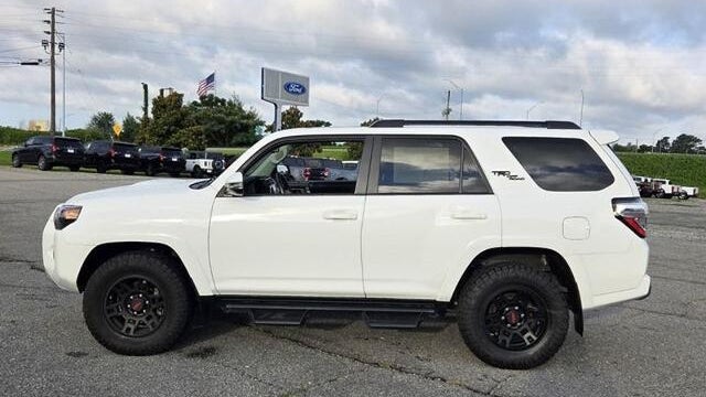2024 Toyota 4Runner TRD Off-Road Premium