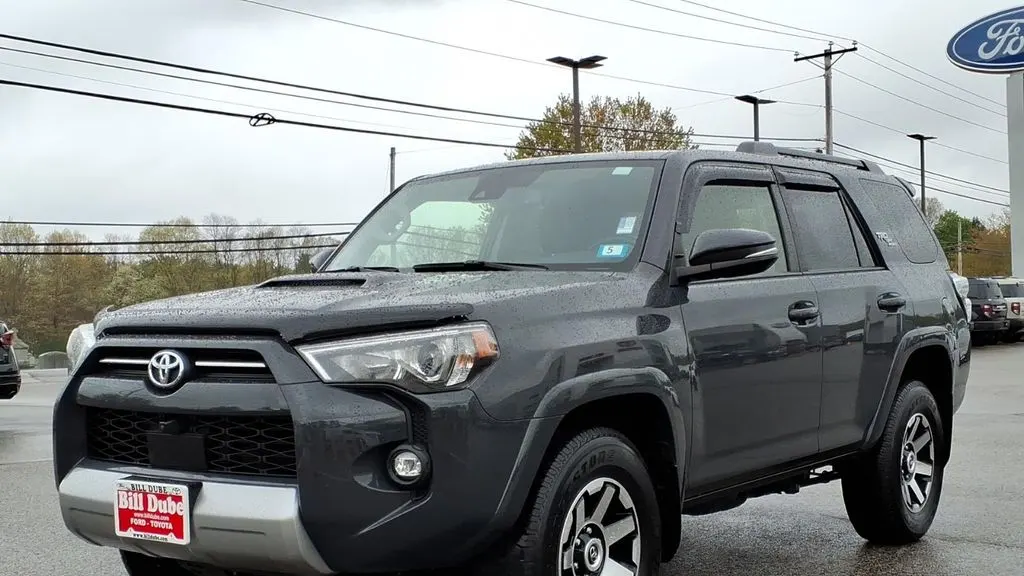 2024 Toyota 4Runner TRD Off-Road