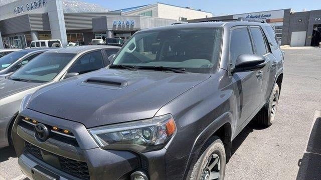 2023 Toyota 4Runner TRD Off-Road Premium
