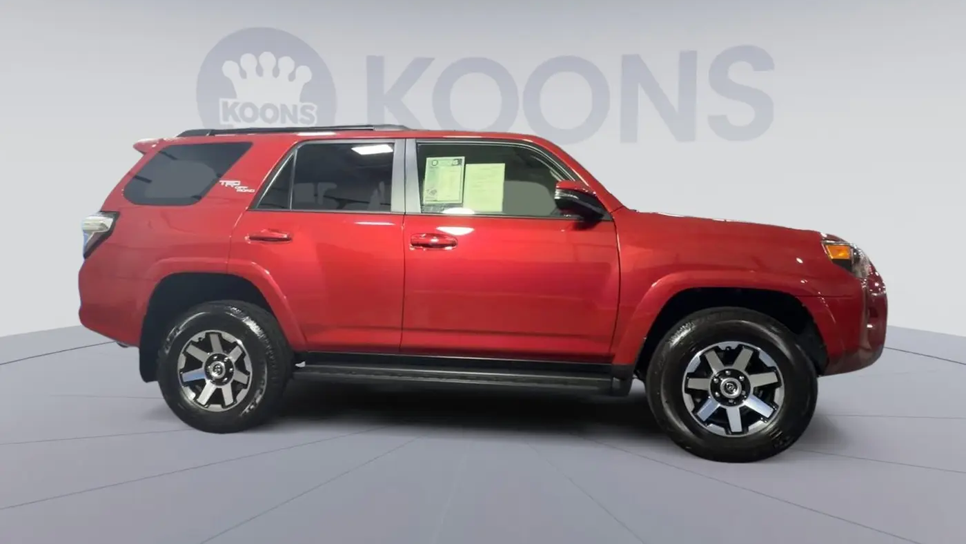 2024 Toyota 4Runner TRD Off-Road