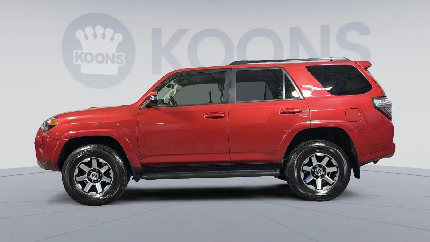 2024 Toyota 4Runner TRD Off-Road